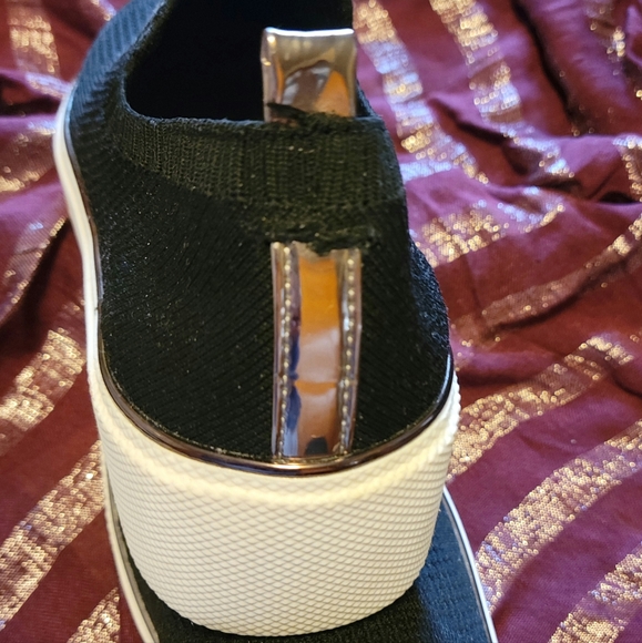 Platform slip on sneaker shoe - Picture 2 of 5
